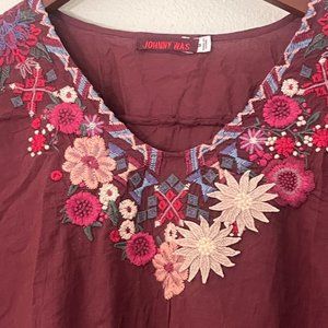 Johnny Was Wish StitchTunic, Merlot, Size M. Boho embroidered, $380 Retail. EUC!